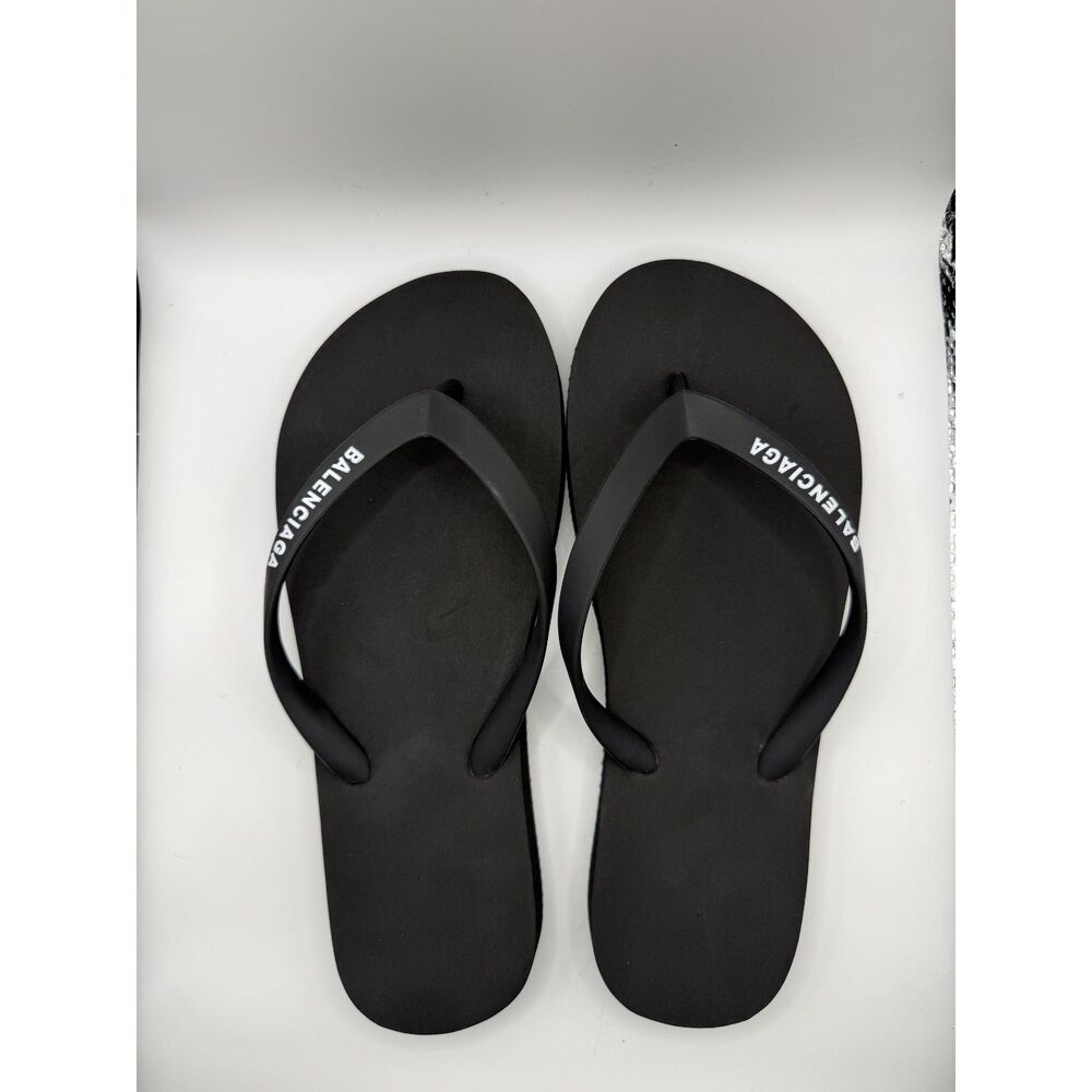 Balenciaga Rubber Logo Flip Flops Black - Picture 2 of 3